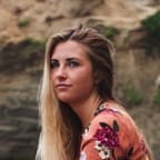 Profile picture of the Marketing Director Emily. R 